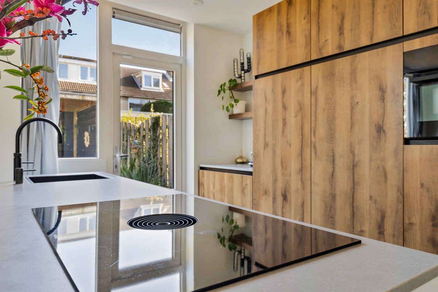 Photo 10 of Treilerstraat 54