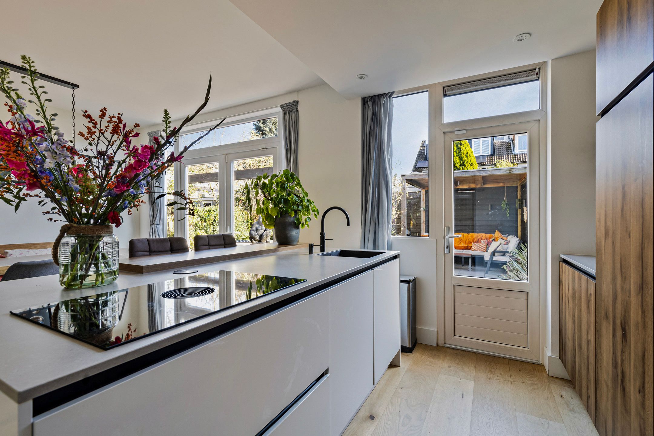 Photo 12 of Treilerstraat 54