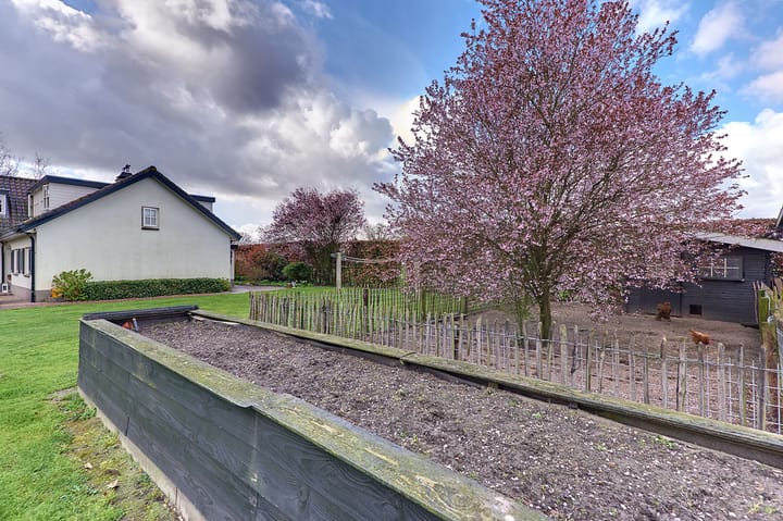 Photo 87 of Beekhuizerweg 11