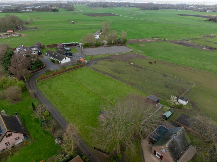 Photo 105 of Beekhuizerweg 11