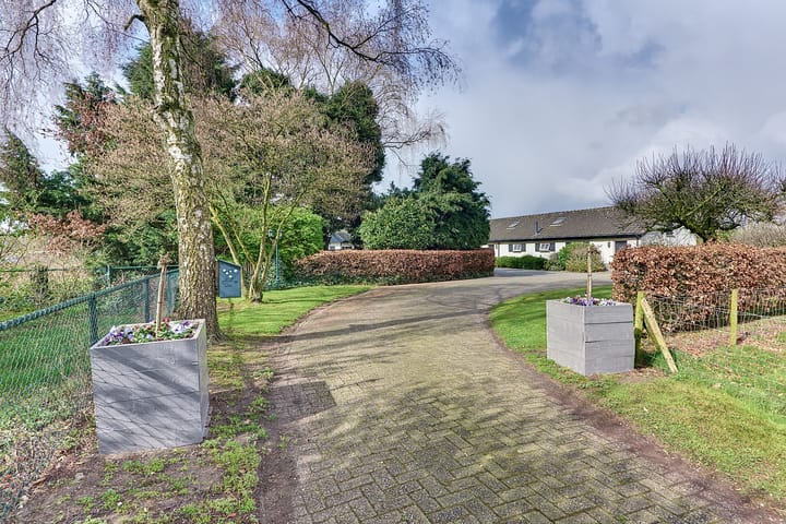 Photo 108 of Beekhuizerweg 11