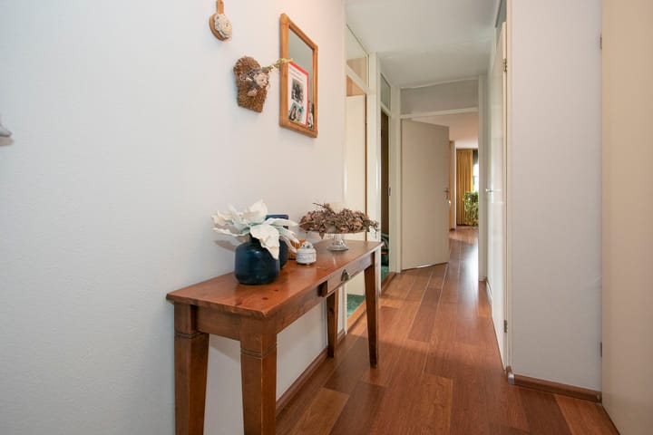 Foto 6 van Molenakkerplein 45