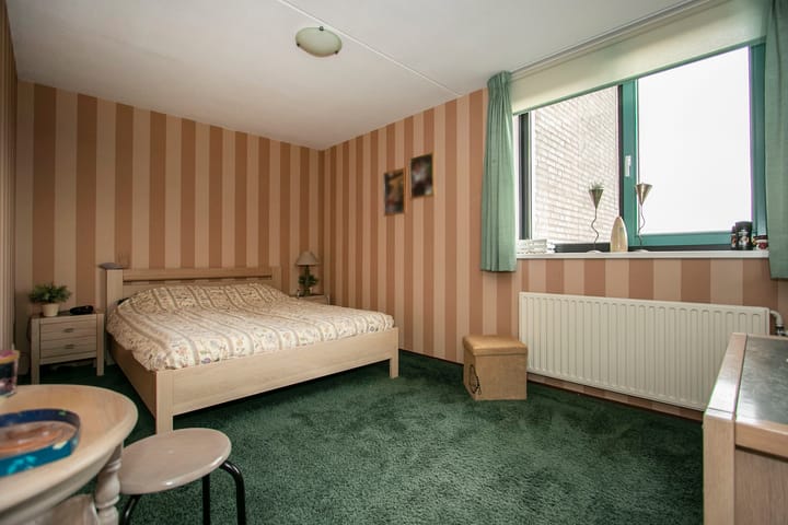 Foto 22 van Molenakkerplein 45