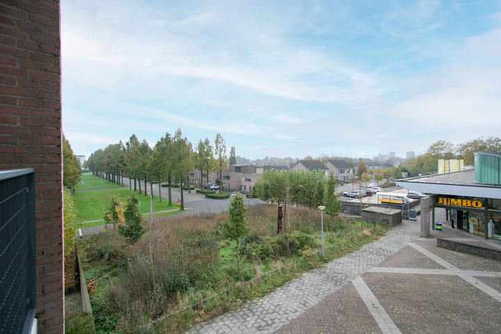 Foto 28 van Molenakkerplein 45