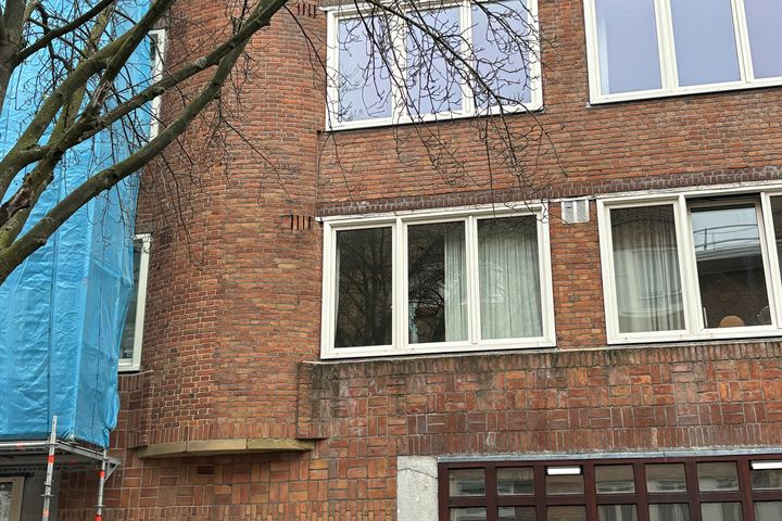 View photo 1 of Van Speijkstraat 106-2