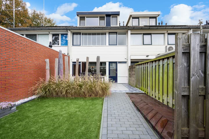 Foto 2 van Voeghoutenstraat 76