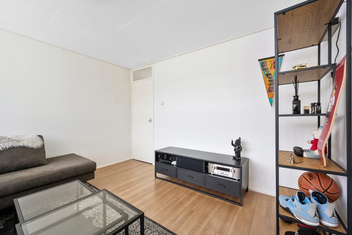 Foto 18 van Voeghoutenstraat 76