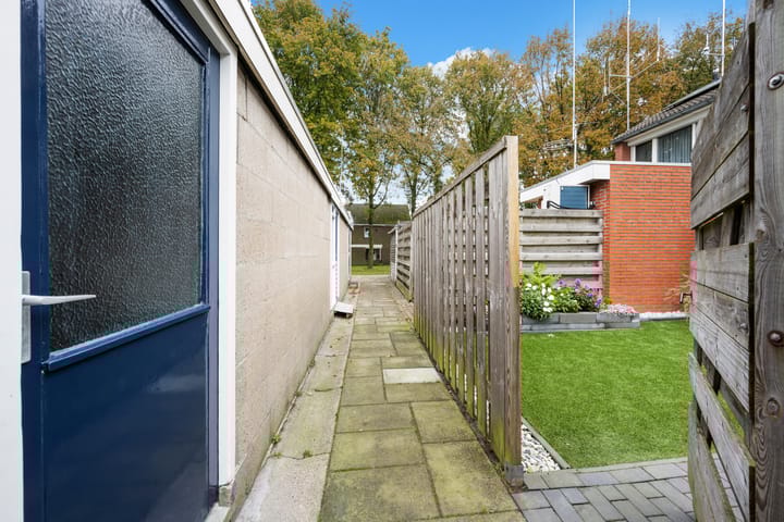 Foto 32 van Voeghoutenstraat 76