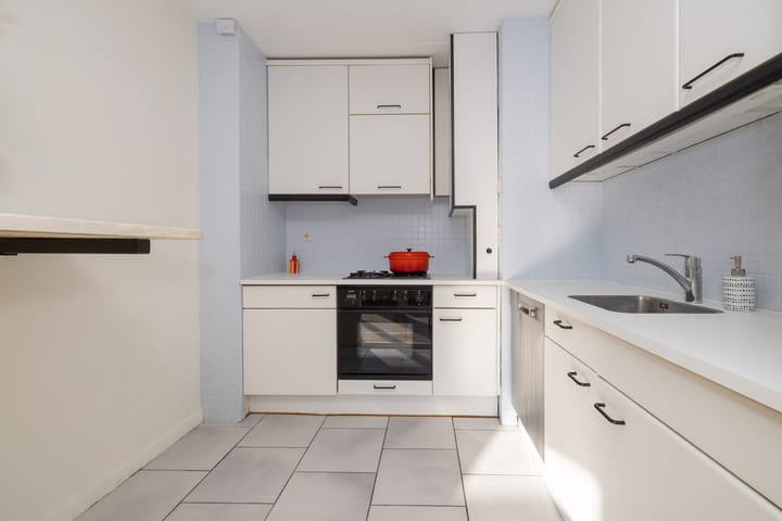 Photo 7 of De Genestetlaan 5-A