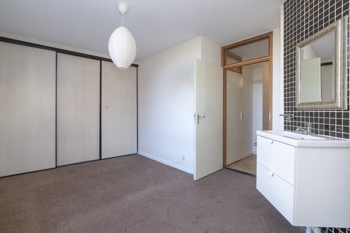 Photo 12 of De Genestetlaan 5-A