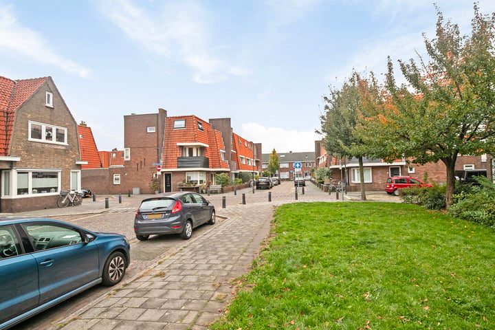 View photo 34 of Lehmkuhlstraat 9