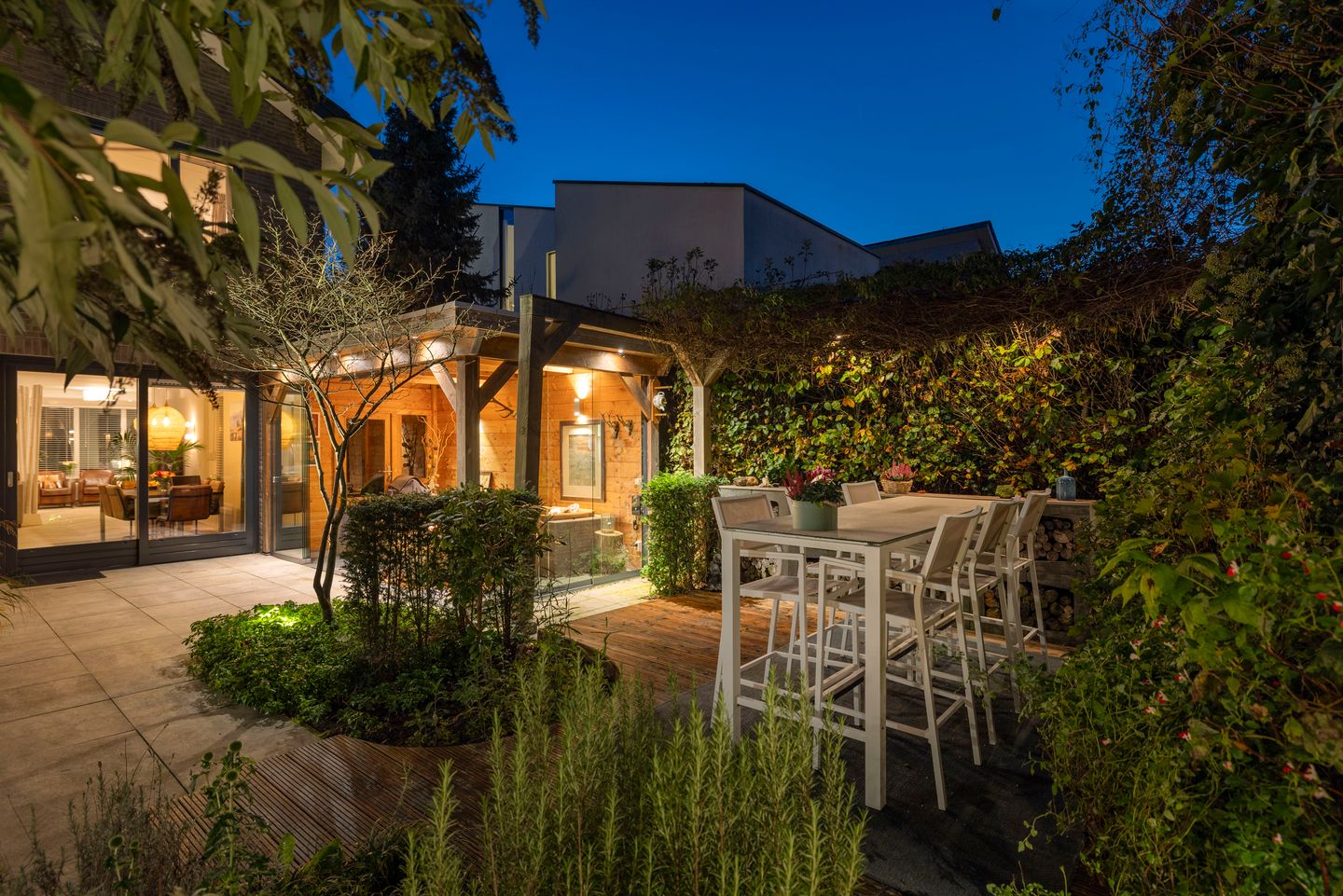 Foto 50 van Piet Zwartstraat 7