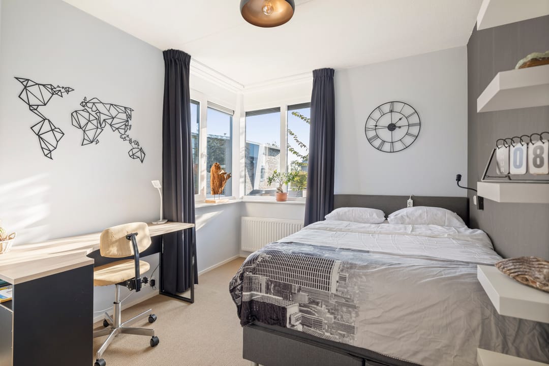 Foto 23 van Piet Zwartstraat 7