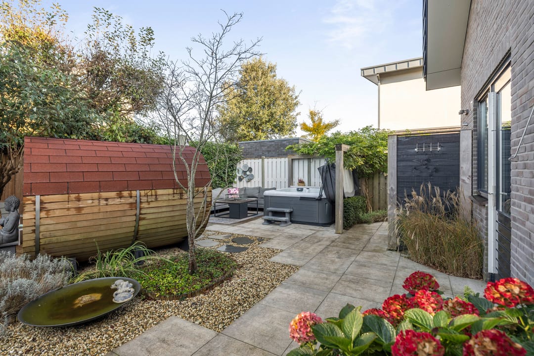 Foto 38 van Piet Zwartstraat 7