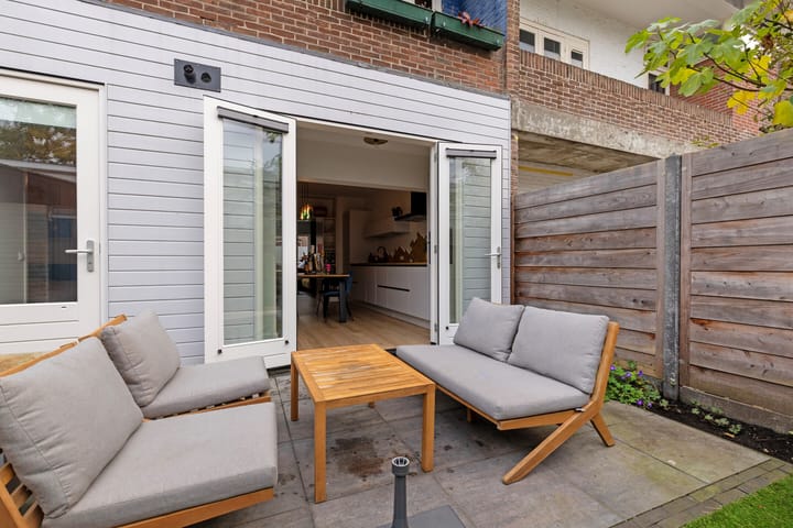 Photo 21 of Paramaribostraat 33