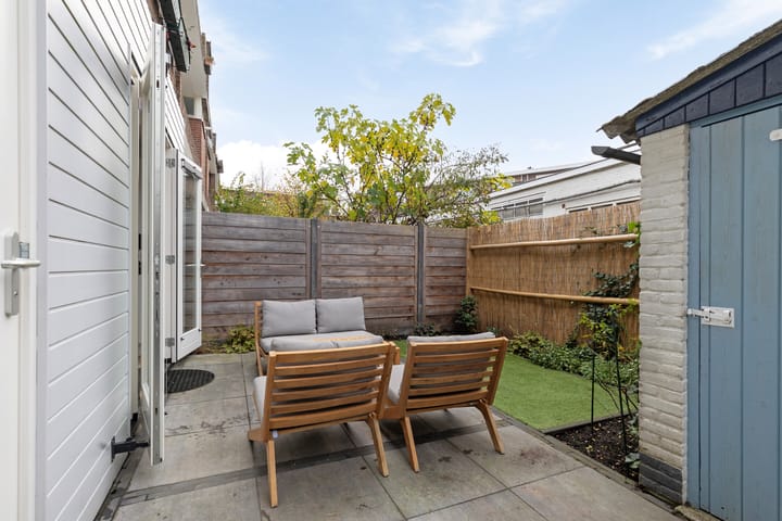 Photo 22 of Paramaribostraat 33