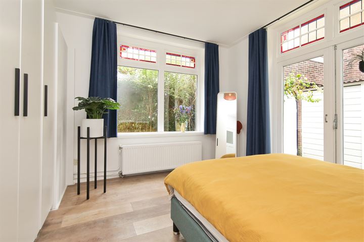 Bekijk foto 11 van Zaanenstraat 25-ZW