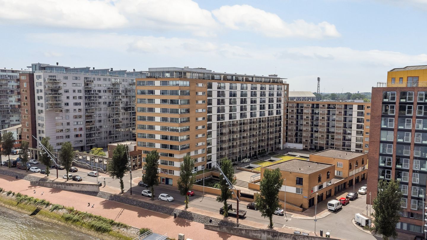 Foto 1 van Adriaan Kooningsstraat 12