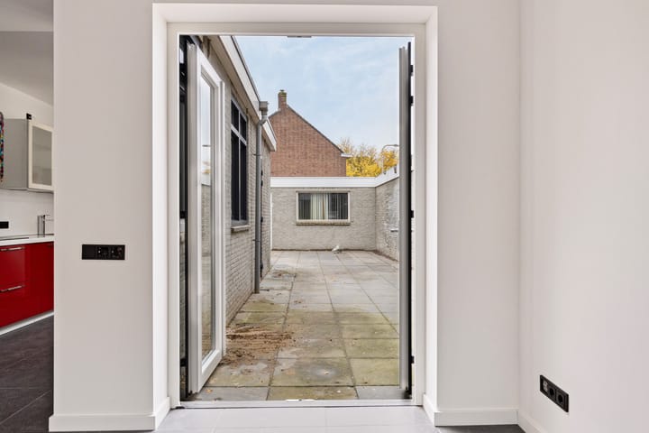 Foto 9 van Trouwlaan 87