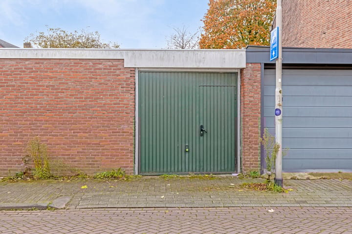 Foto 24 van Trouwlaan 87