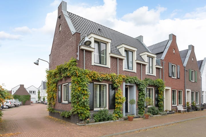 Foto 2 van Chris Schutweg 3