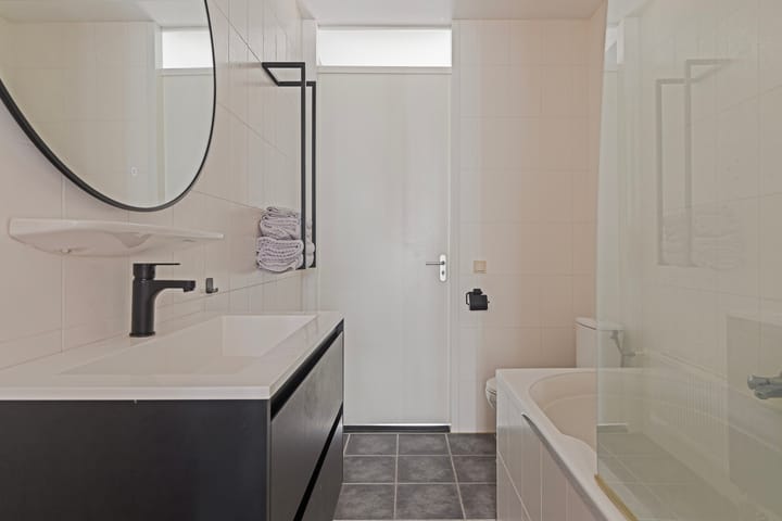 Foto 4 van Mgr vdn Tillaartstraat 30