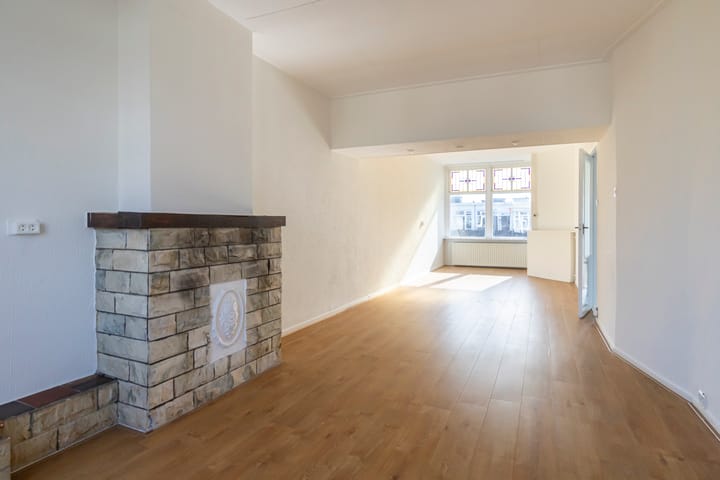 Foto 1 van Lunterenstraat 202