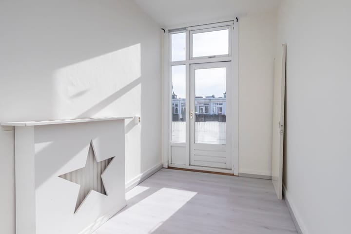 Foto 13 van Lunterenstraat 202