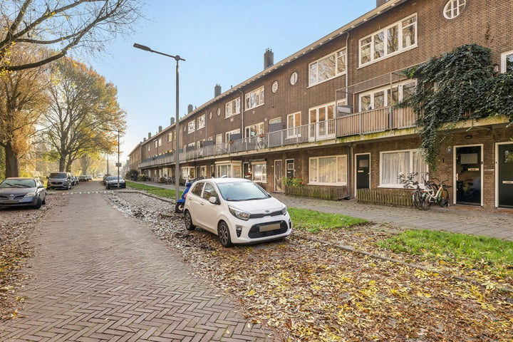 Bekijk foto 4 van Veerpolderstraat 42