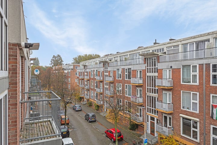 View photo 11 of Suiestraat 23-C