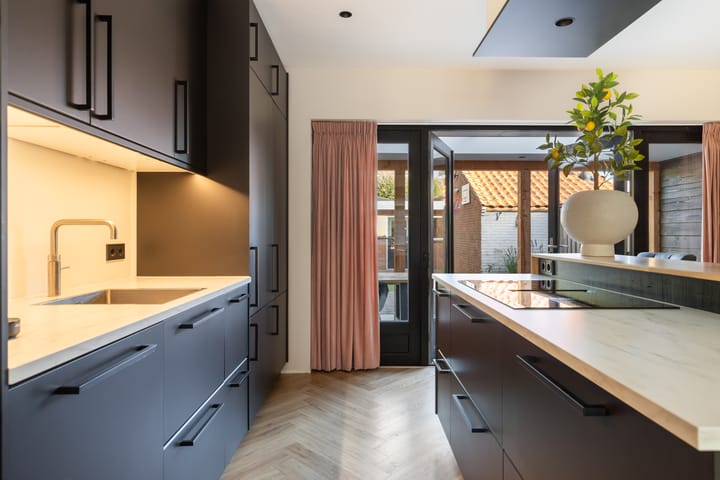 Foto 9 van Reaumurlaan 8