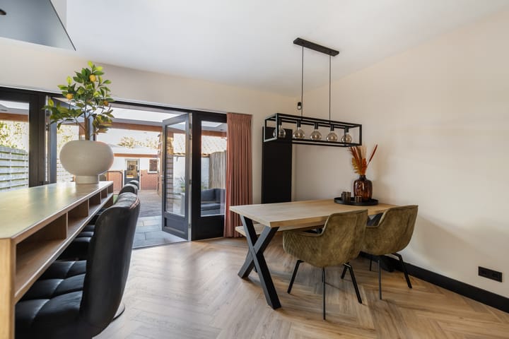 Foto 11 van Reaumurlaan 8