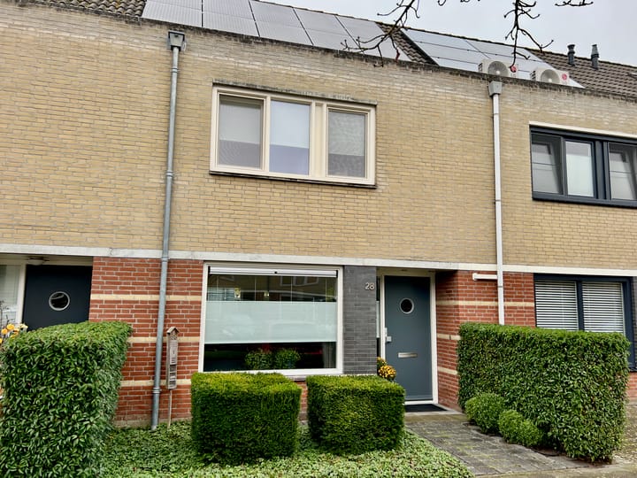 Foto 1 van Zilverschoon 28