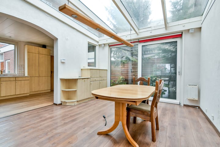 Foto 11 van Oosteinderweg 268