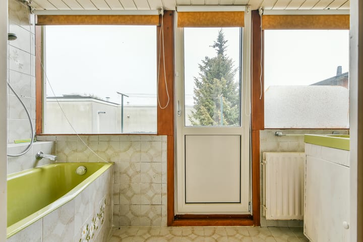 Foto 15 van Oosteinderweg 268