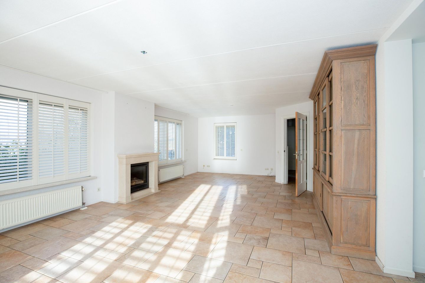 Photo 5 of Van der Dussenlaan 11