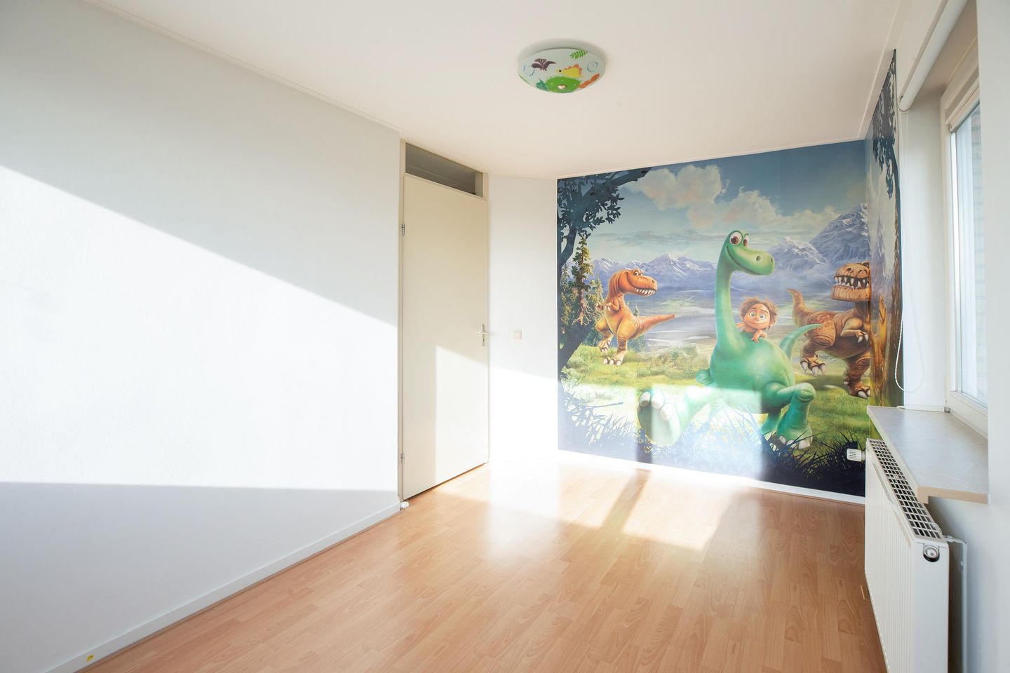 Photo 40 of Van der Dussenlaan 11