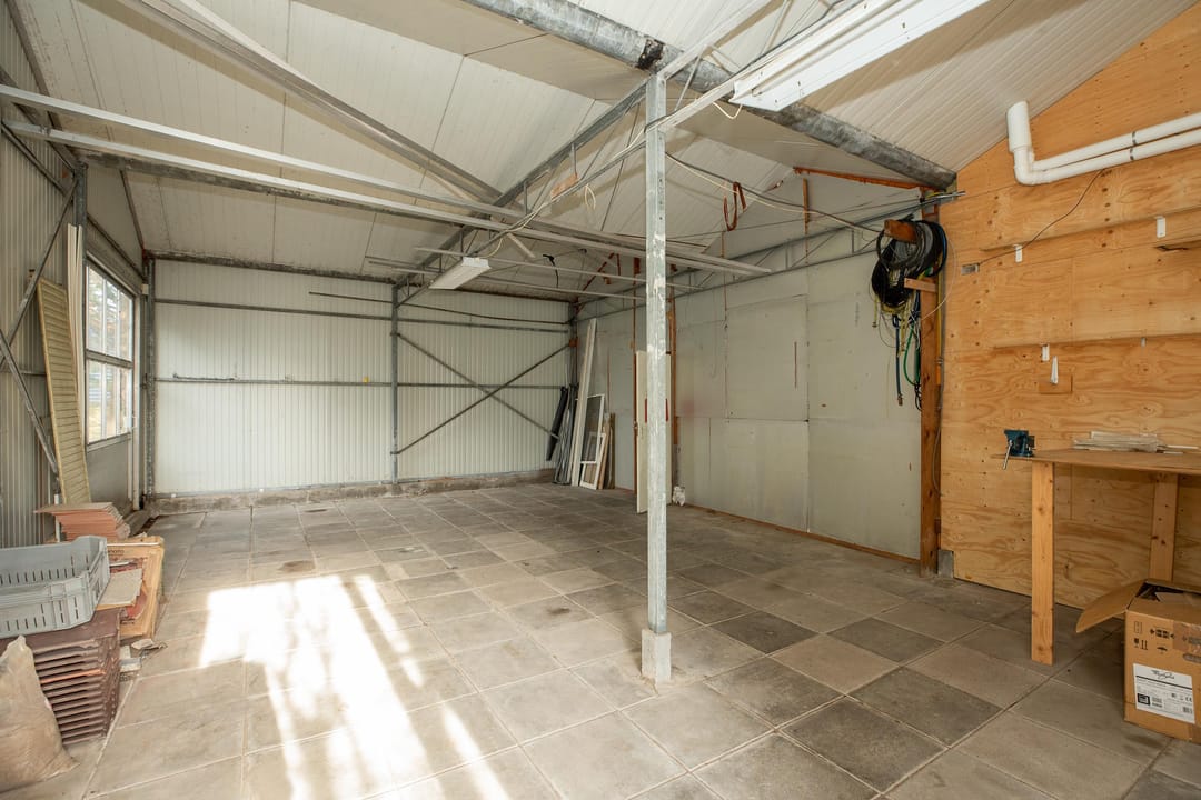 Photo 47 of Van der Dussenlaan 11