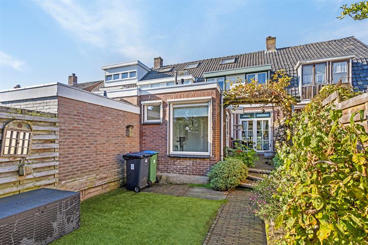 View photo 39 of Sint Vincentiusstraat 79