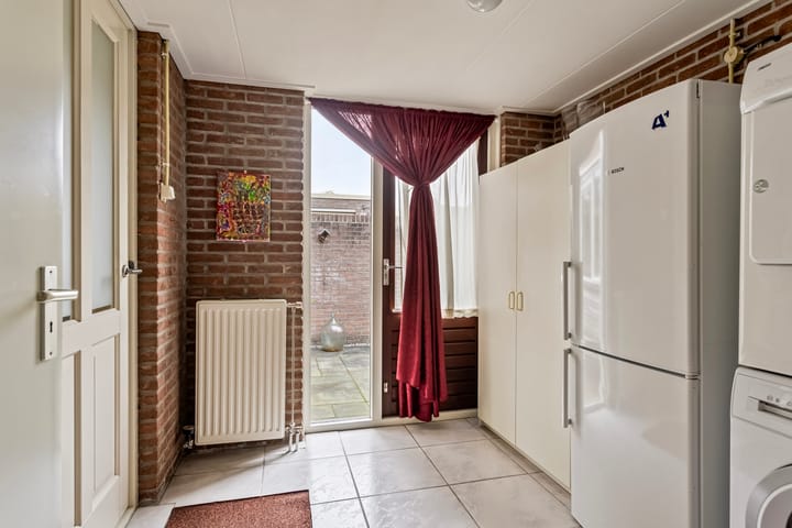 Foto 16 van Brandemaat 52