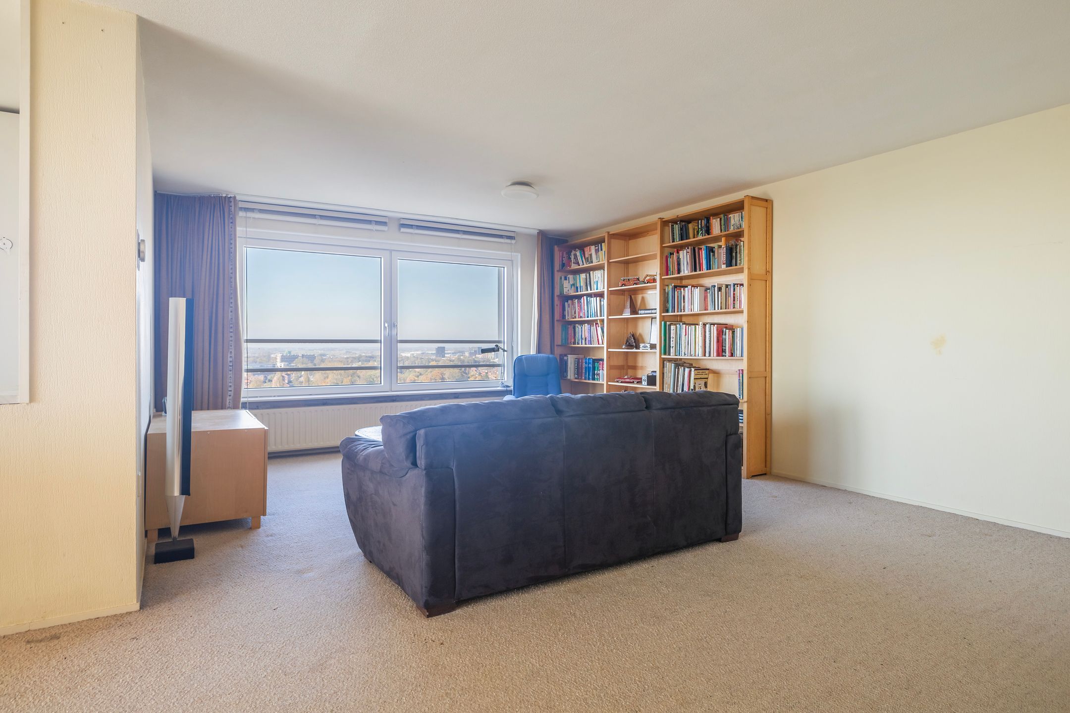 Foto 6 van Prins Clausplein 107