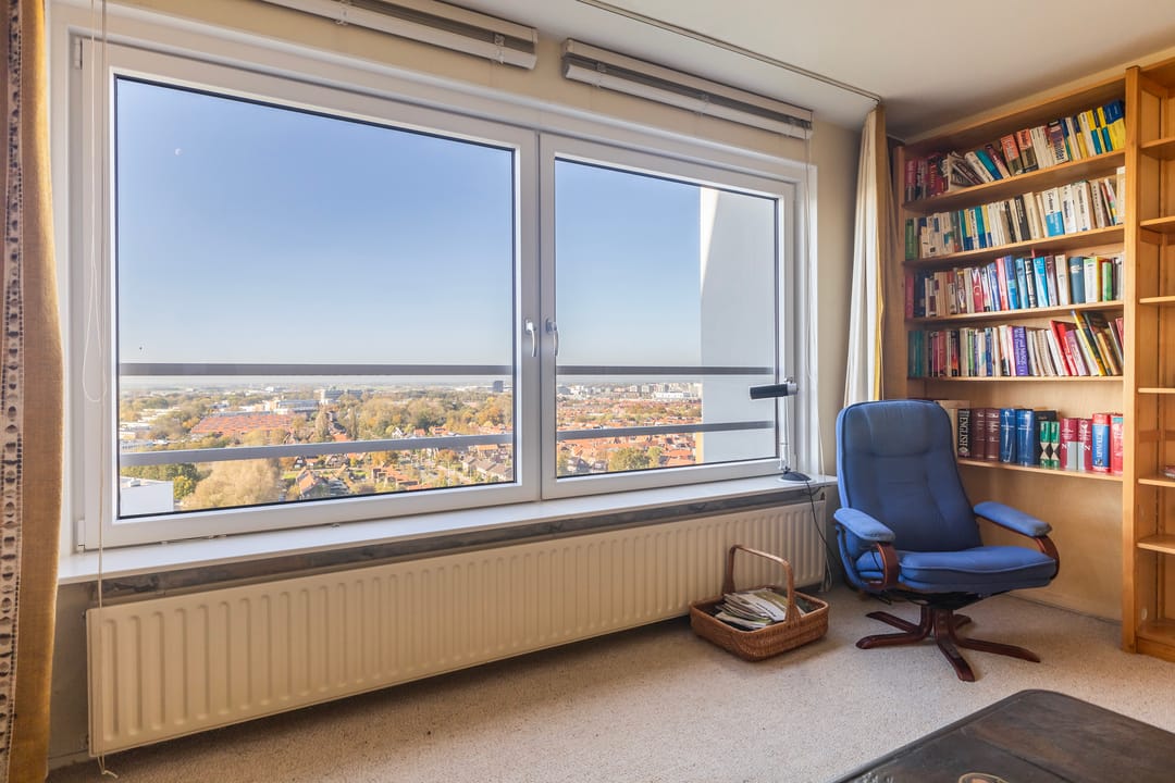 Foto 8 van Prins Clausplein 107