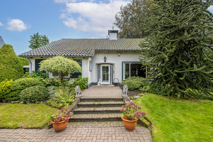 Foto 2 van Baarnseweg 66