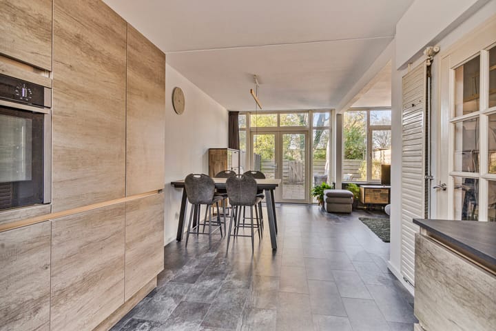 Foto 10 van Donaustraat 85