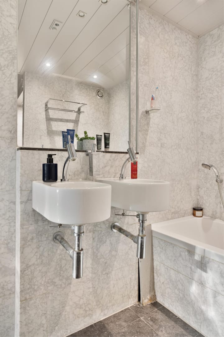 Photo 34 of Het Breed 681