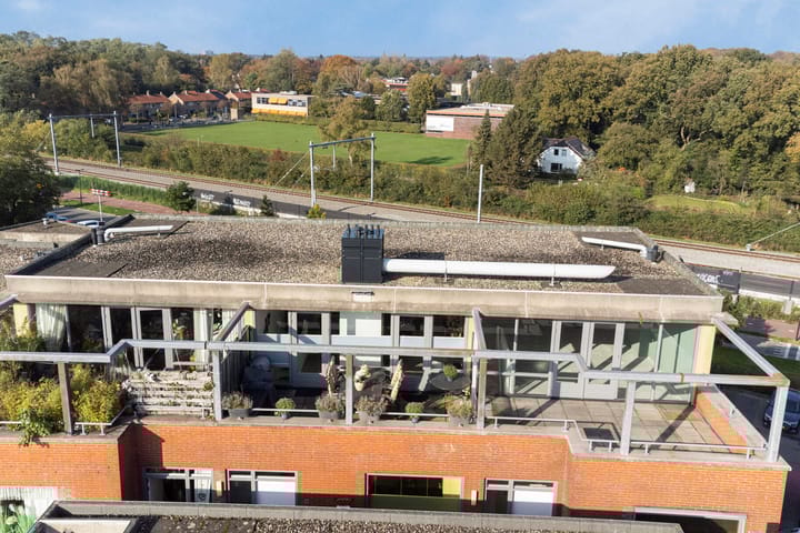 Foto 35 van Hoog Maanen 38