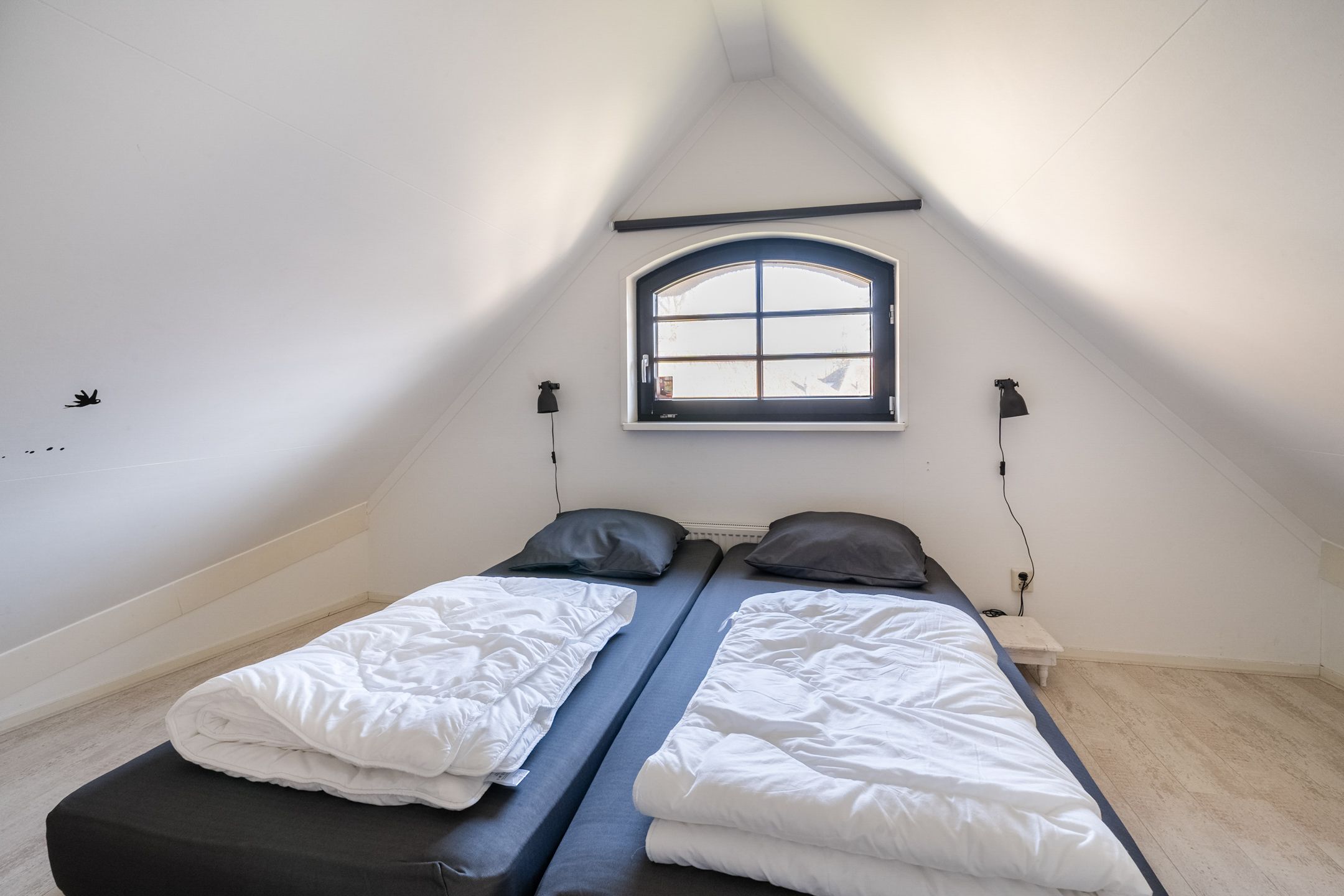 Foto 18 van Oorsprongweg 8-0018