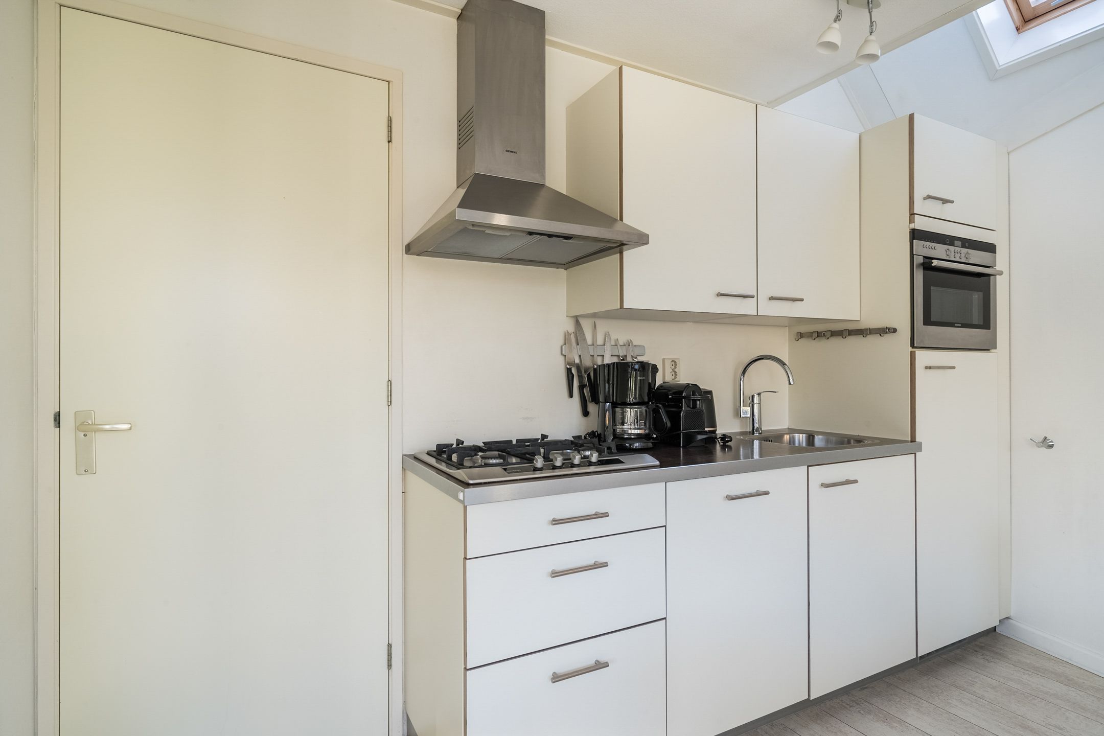 Foto 9 van Oorsprongweg 8-0018