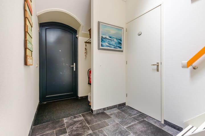 Foto 12 van Oorsprongweg 8-0003