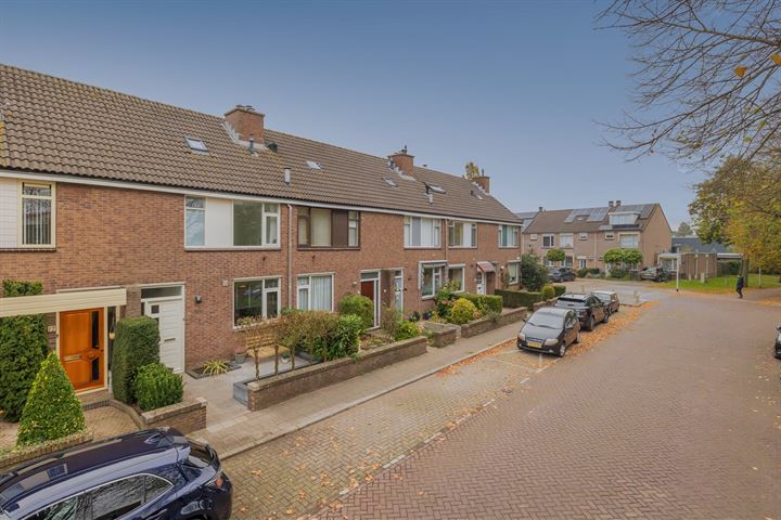 View photo 30 of Parklaan 19